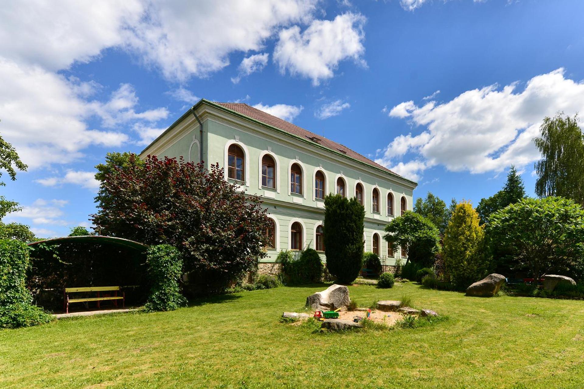 Penzion Medvedi Paseka Nová Bystřice المظهر الخارجي الصورة